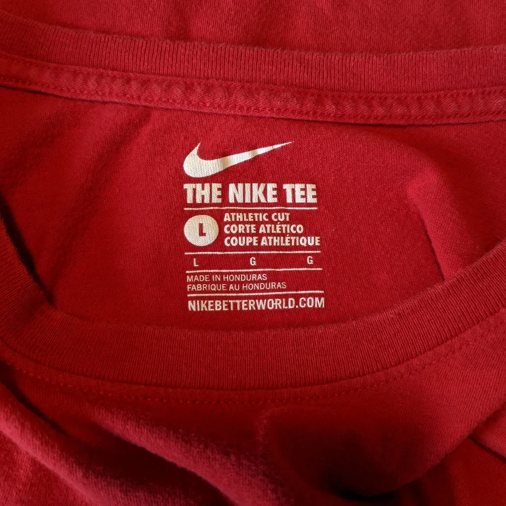 Nike‎ T-shirt, Red, Nike Football - Picture 4 of 5